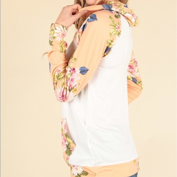 New Peach Tropical Pullover Top - Picture 4 of 6